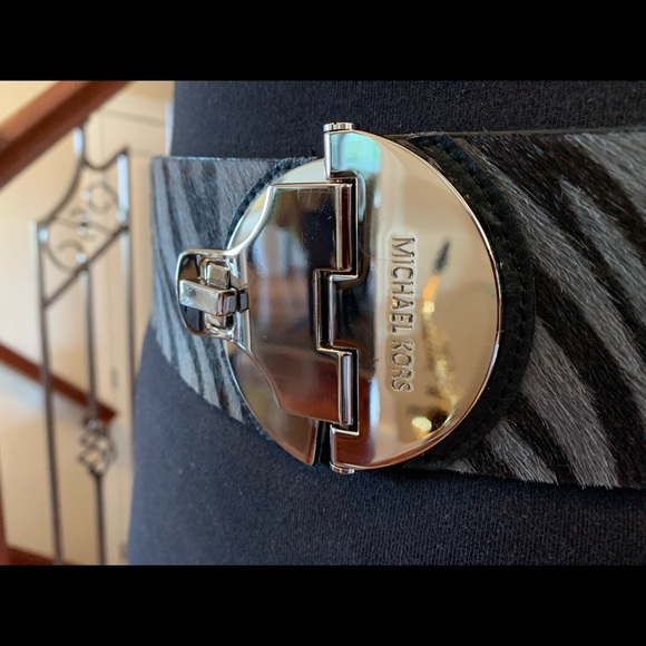 NEW Michael Kors Fur Belt - Picture 5 of 5